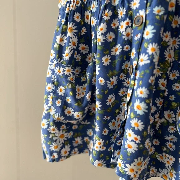 6Y Girls Daisy Dress - Picture 3 of 5